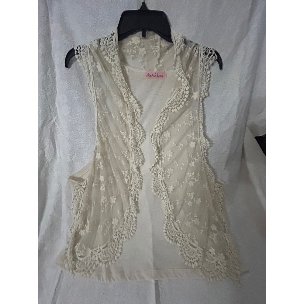 Sketchbook Cottagecore romantic coquette whimsigoth Lace Crochet front BohoVest